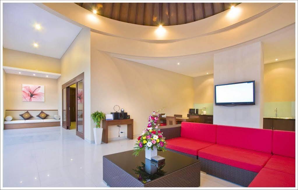 Oval Villa Bali Семиняк Екстериор снимка